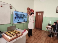 Зам. председателят на Районен съд - Перник поздрави учениците от 
